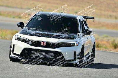 media/Jun-01-2025-VIP Trackdays (Sun) [[b20349723e]]/A Group/Session 1 (Turn 4)/